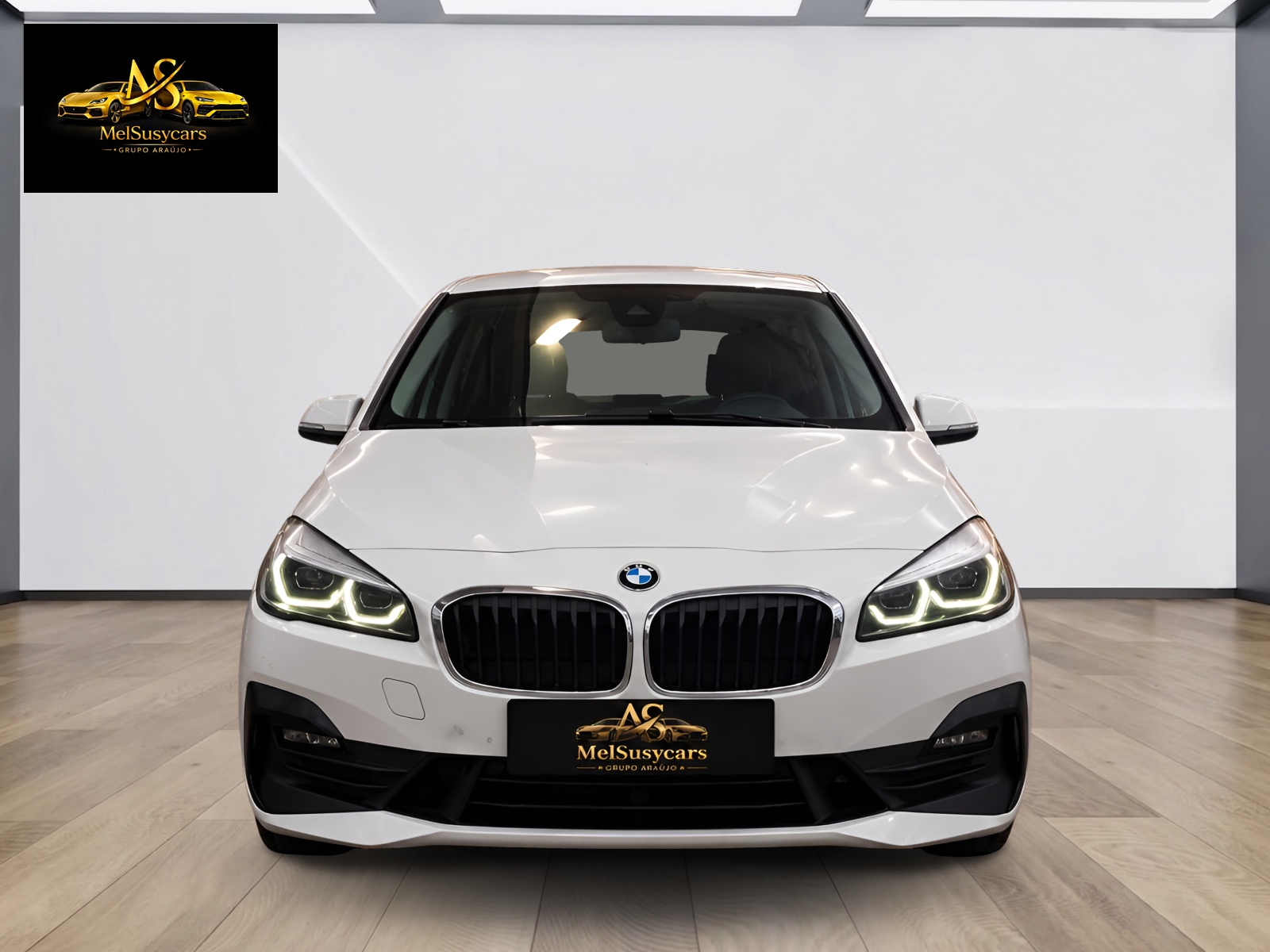 BMW 220d xDrive Gran Tourer Steptronic-showroom-element-1