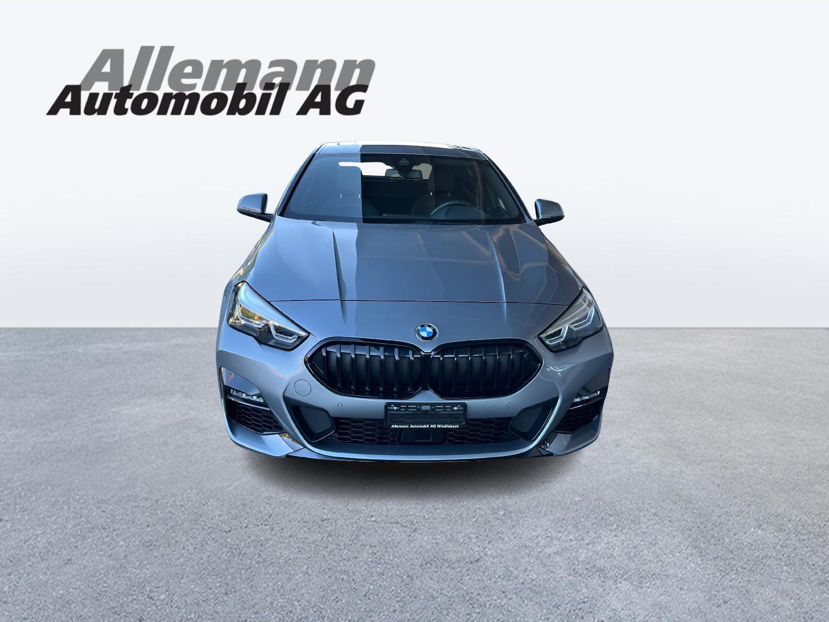 BMW 218i Gran Coupé-image-1