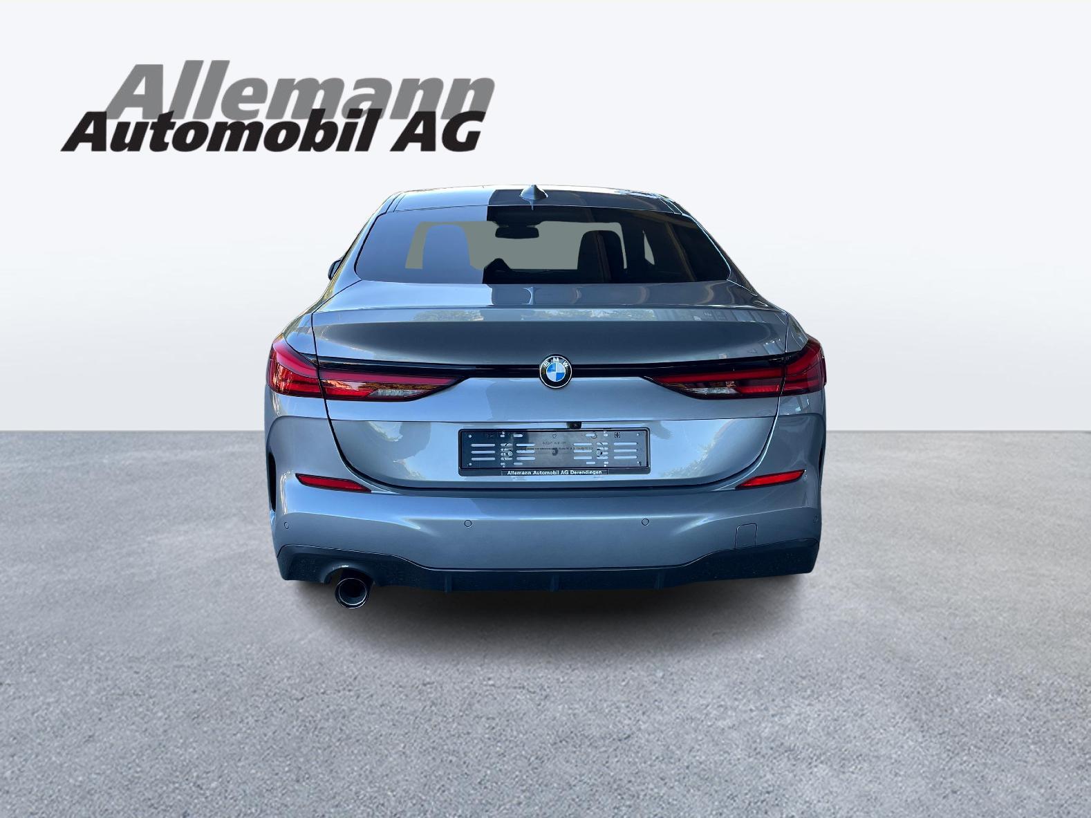 BMW 218i Gran Coupé-image-4