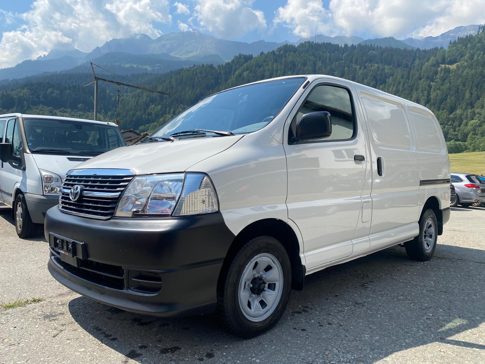 TOYOTA HIACE Kaw. 2.5 D-4D 4x4 5T.-image-0