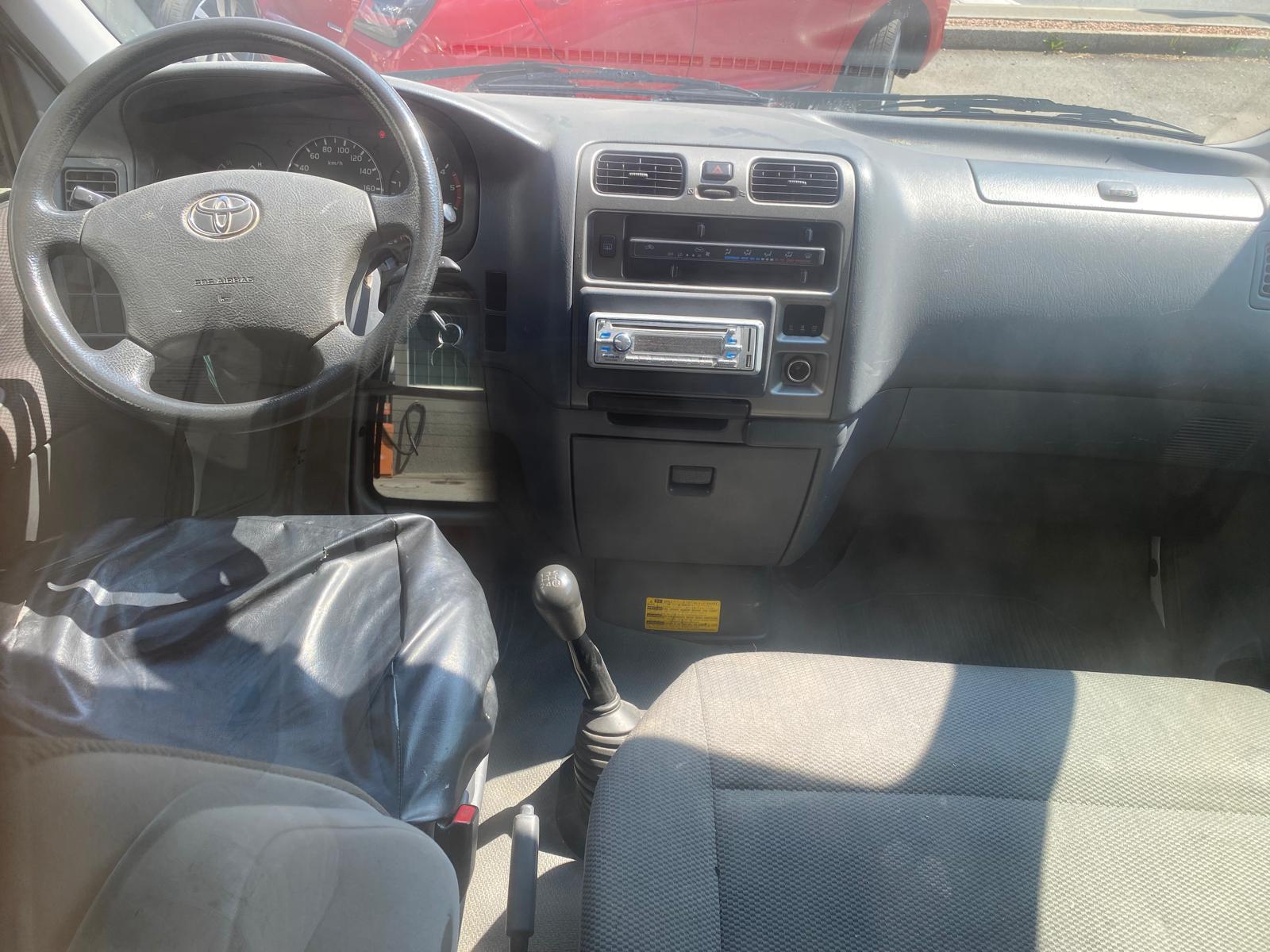 TOYOTA HIACE Kaw. 2.5 D-4D 4x4 5T.-image-6