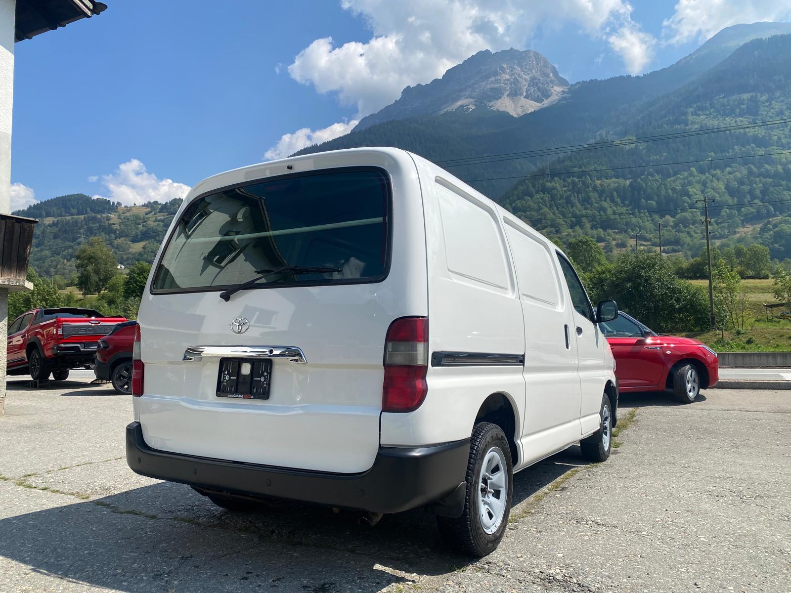 TOYOTA HIACE Kaw. 2.5 D-4D 4x4 5T.-image-4
