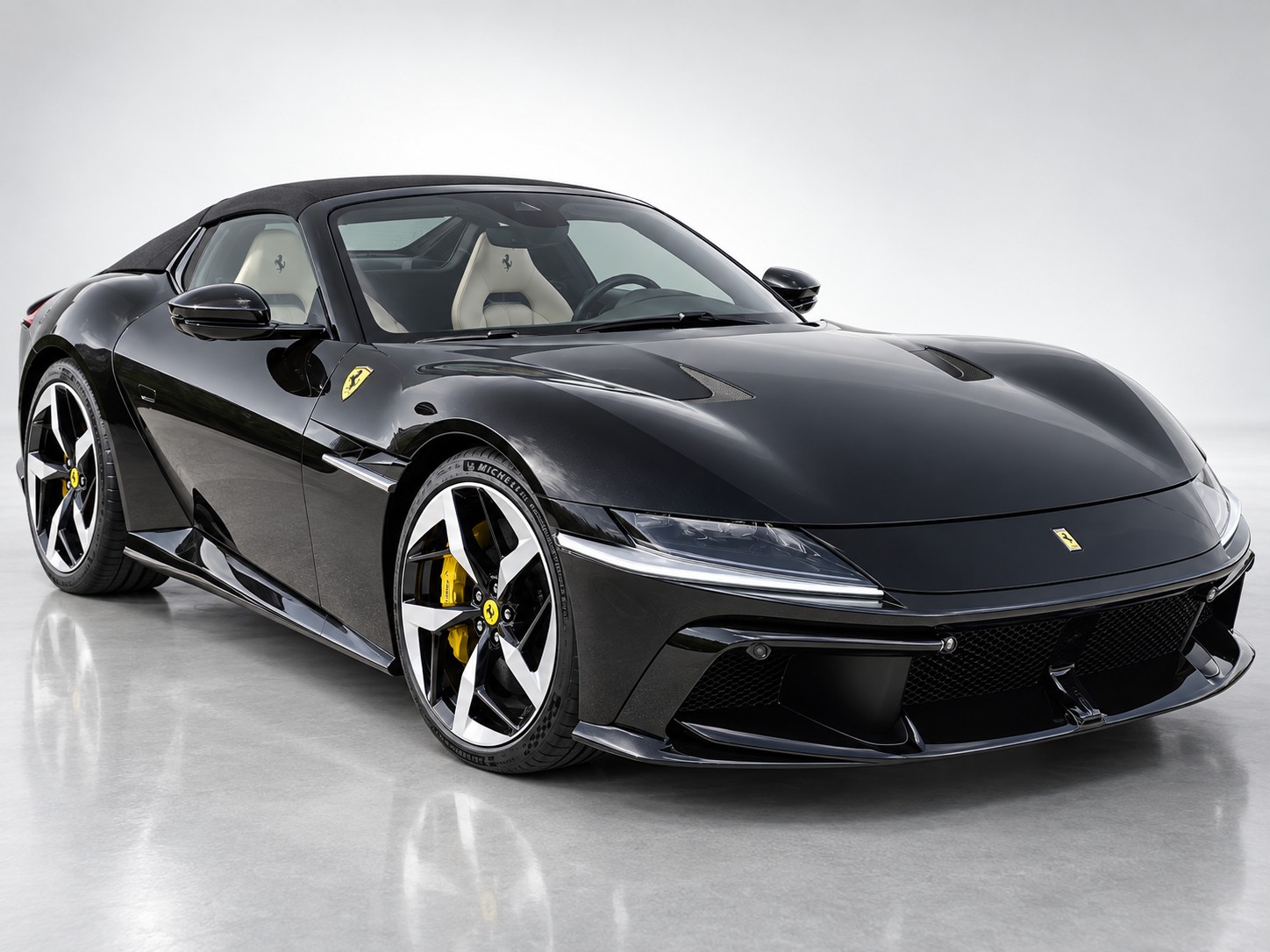 FERRARI 12Cilindri Spider-image-5