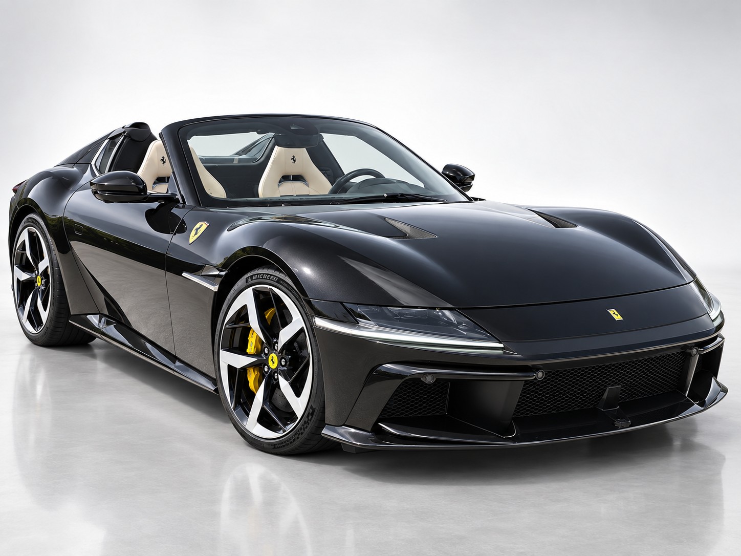 FERRARI 12Cilindri Spider-image-1