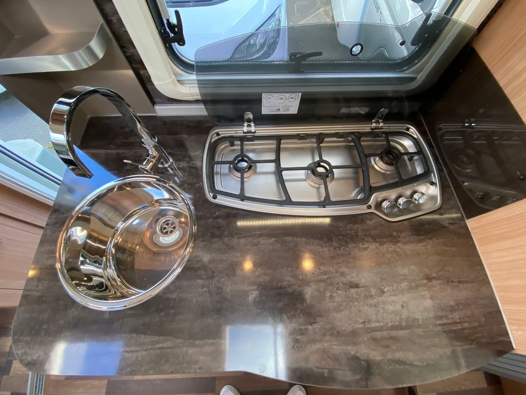KNAUS Sky TI 650MEG Silver Selection, Fiat Ducato 2.3MJ 150PS-image-9