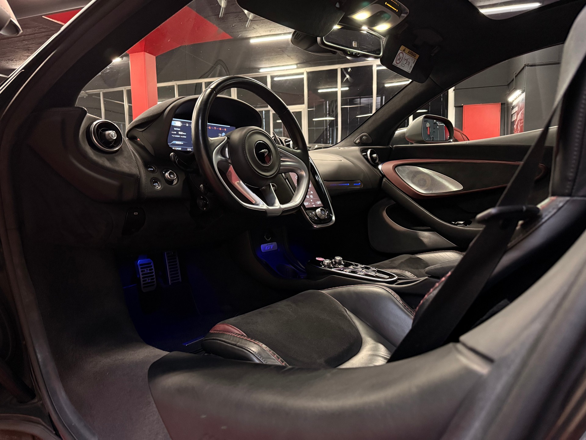 McLAREN GT Grey Matt / Komplett Matt PPF foliert / Inkl. Garantie-image-13
