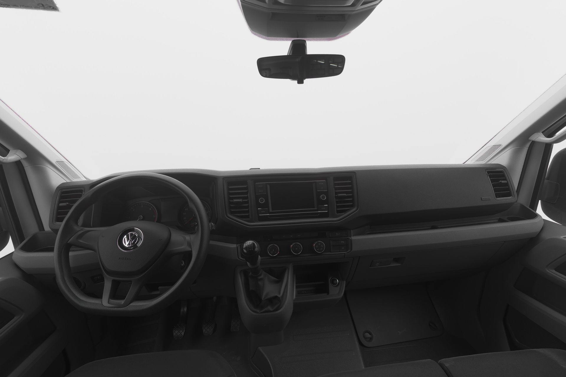 VW Crafter 35 2.0 TDI L4-image-7