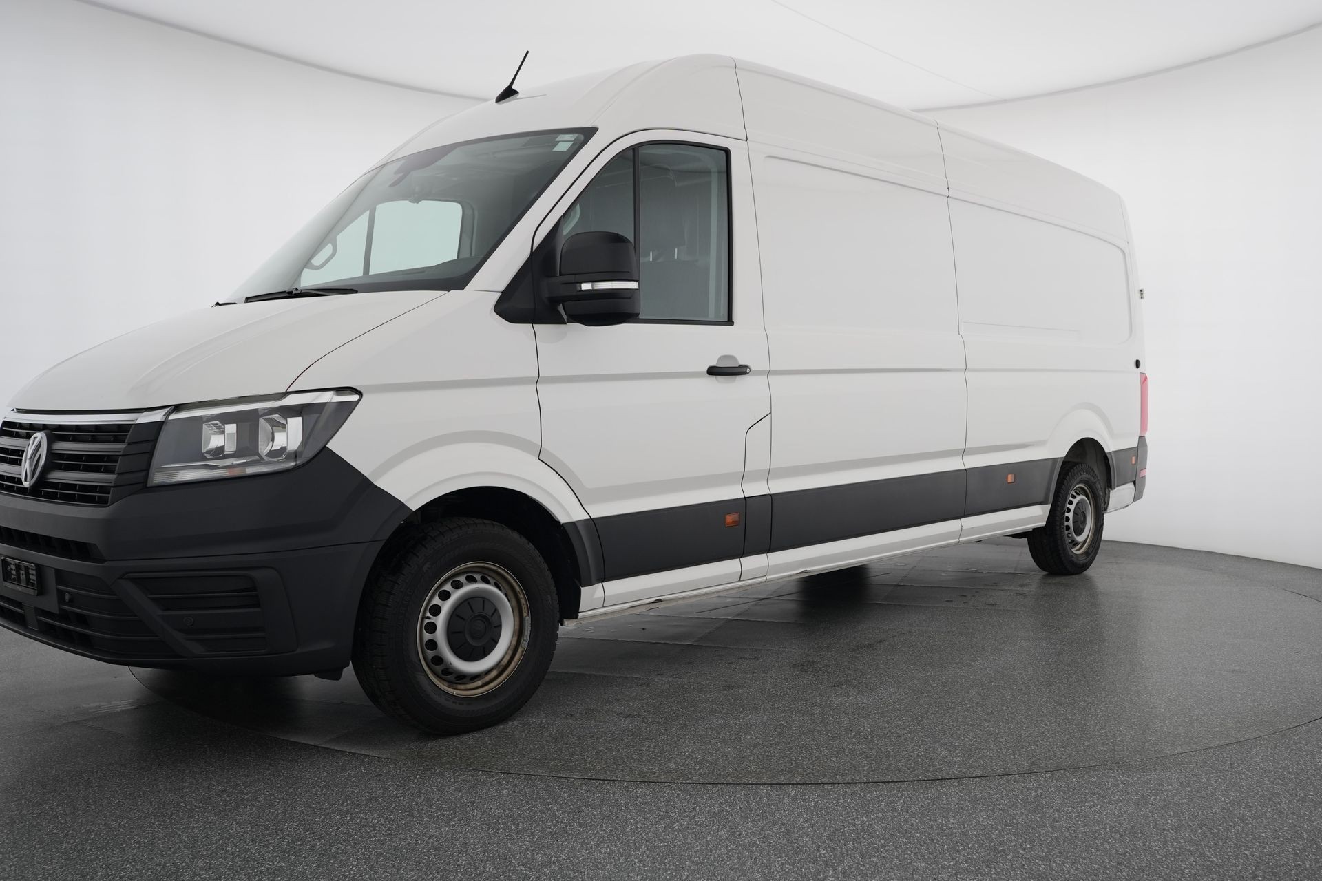 VW Crafter 35 2.0 TDI L4-image-0