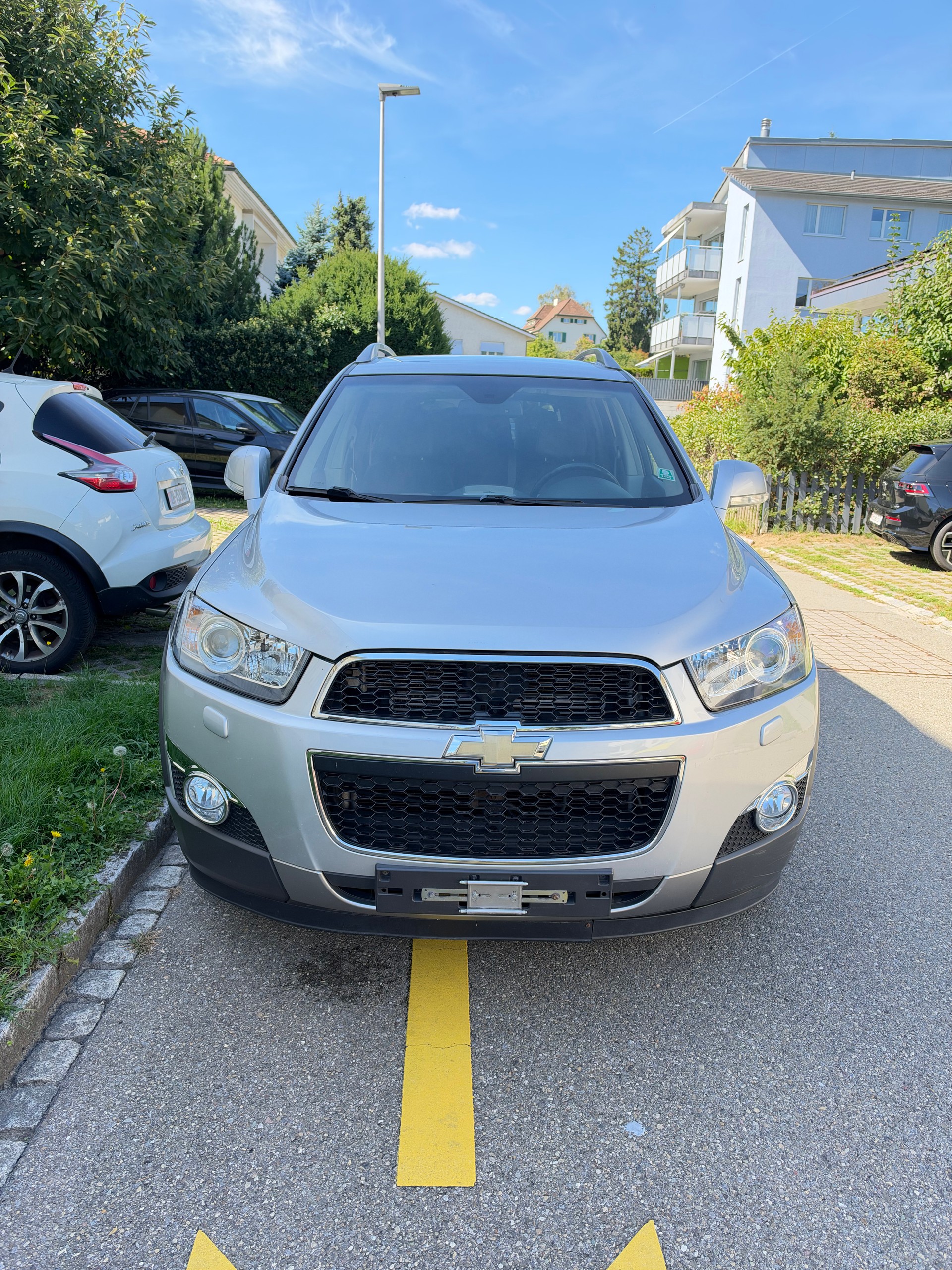CHEVROLET Captiva 2.2 VCDi LT 4WD Automatic/ FRISCH AB MFK/ 21. 09. 2026 & SERVICE ** AUTOMATISCH ** AHK 2000kg-image-0