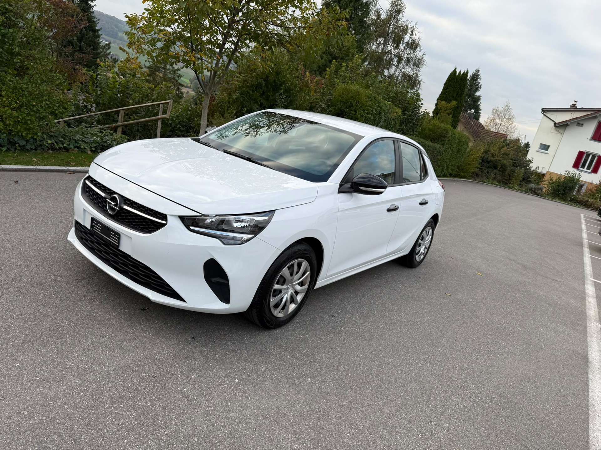 OPEL Corsa 1.2 TP Edition-image-0