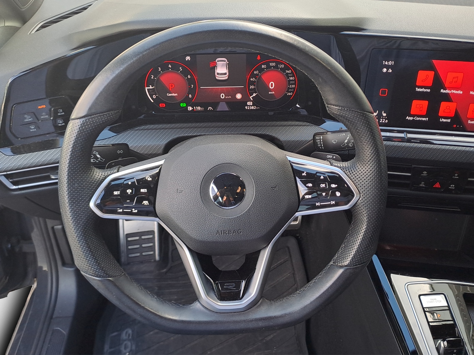 VW Golf 1.5 eTSI mHEV ACT R-Line DSG-image-9