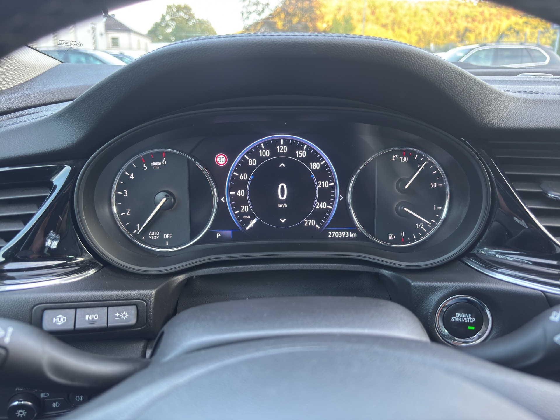 OPEL Insignia 2.0 BiDTI Sports Tourer GSI 4WD Auto-image-15