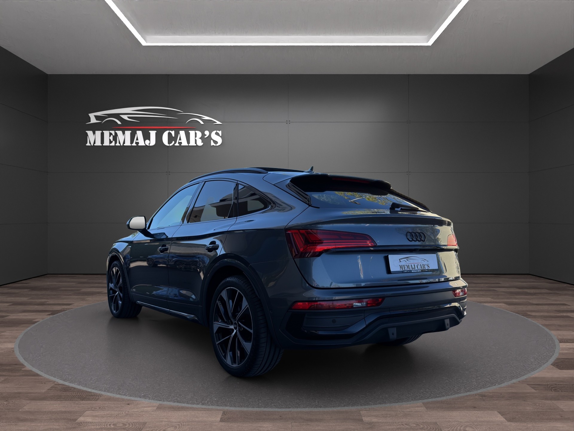 AUDI Q5 Sportback 40 TDI S Line Blackedition quattro S-tronic-image-6