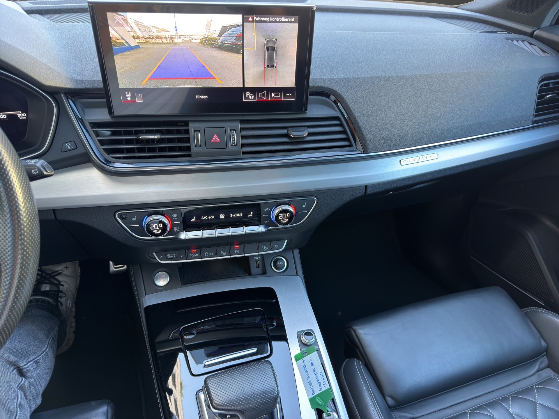 AUDI Q5 Sportback 40 TDI S Line Blackedition quattro S-tronic-image-20