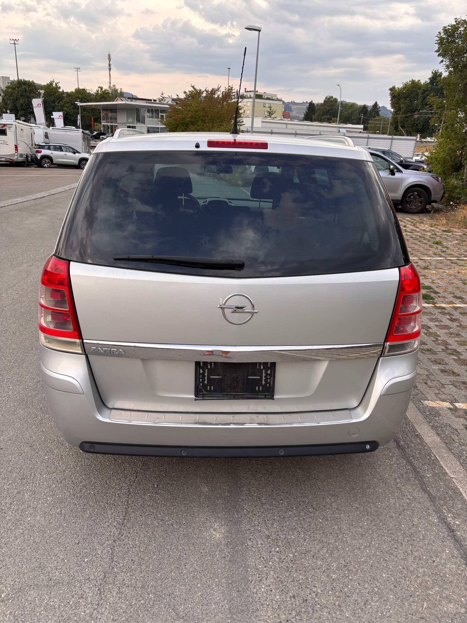 OPEL Zafira 2.2i 16V Cosmo Automatic-image-5