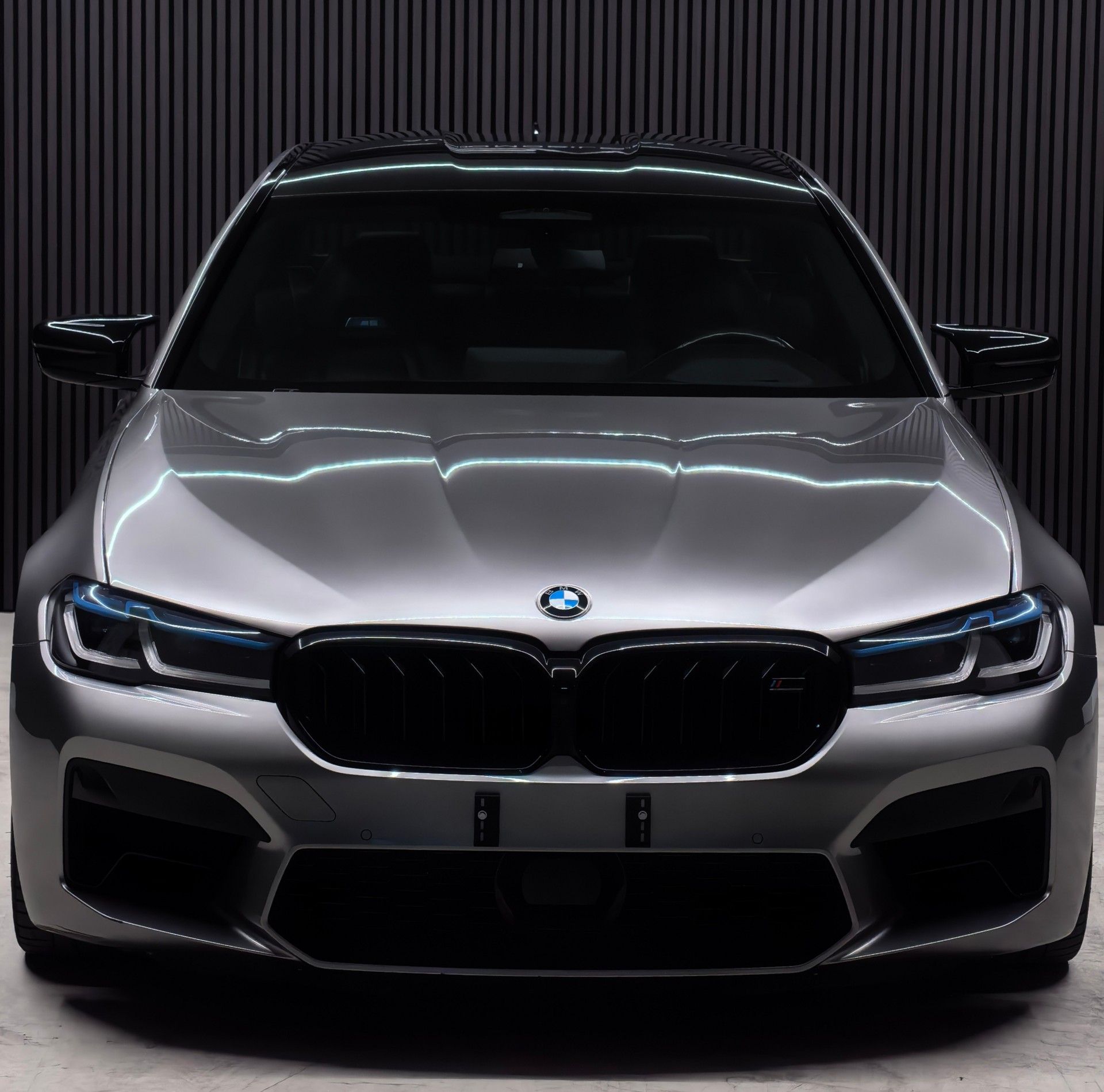 BMW M5 xDrive Competition Drivelogic(Ch)-image-2