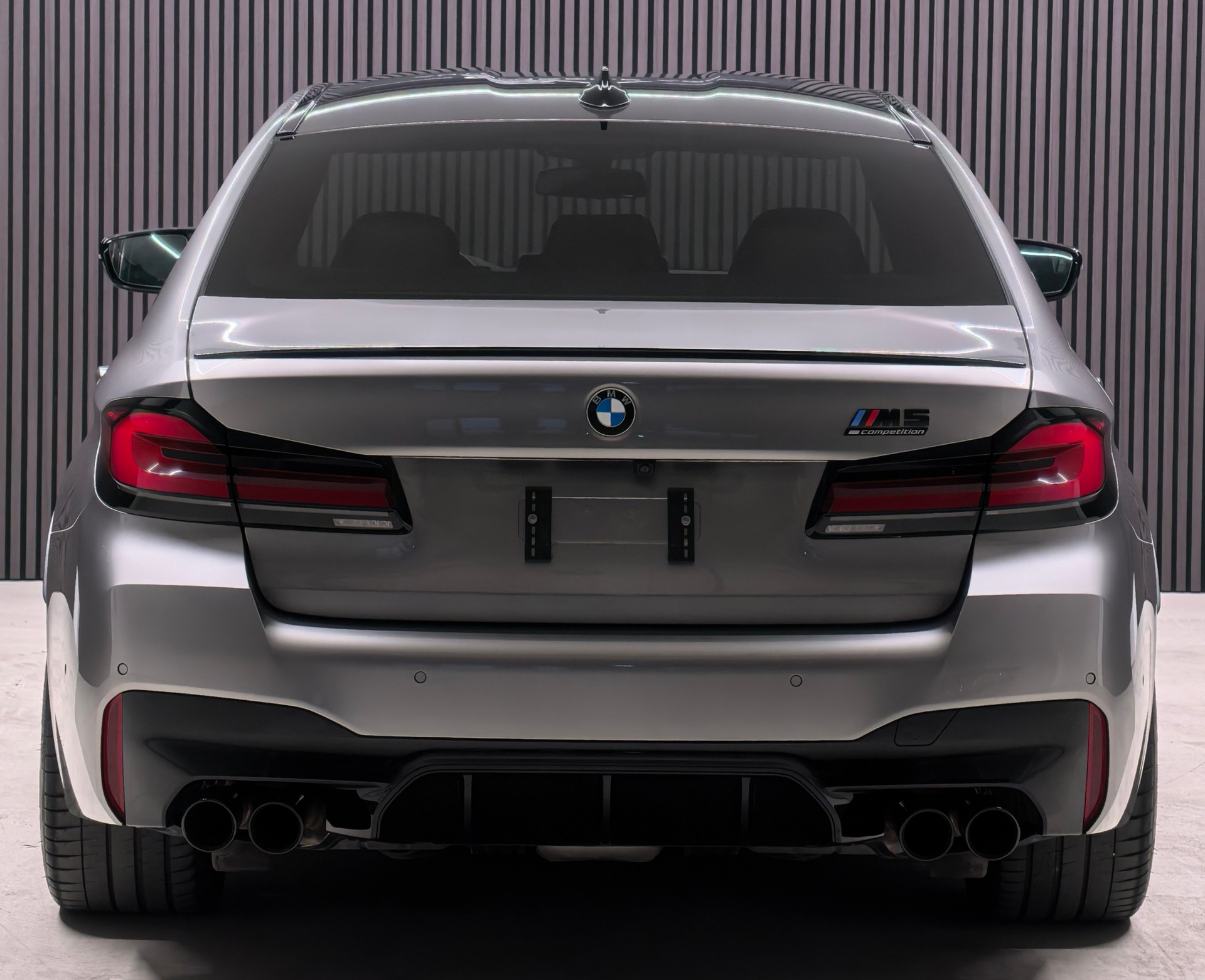 BMW M5 xDrive Competition Drivelogic(Ch)-image-6