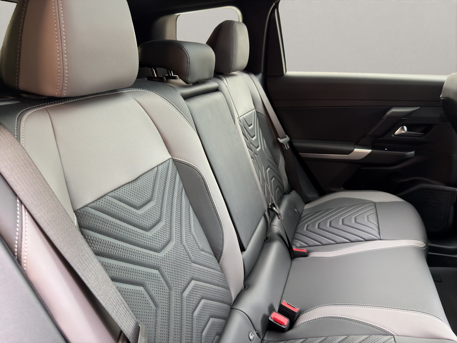 JEEP Compass 1.2 MHEV First Edition Pack Sky-image-15
