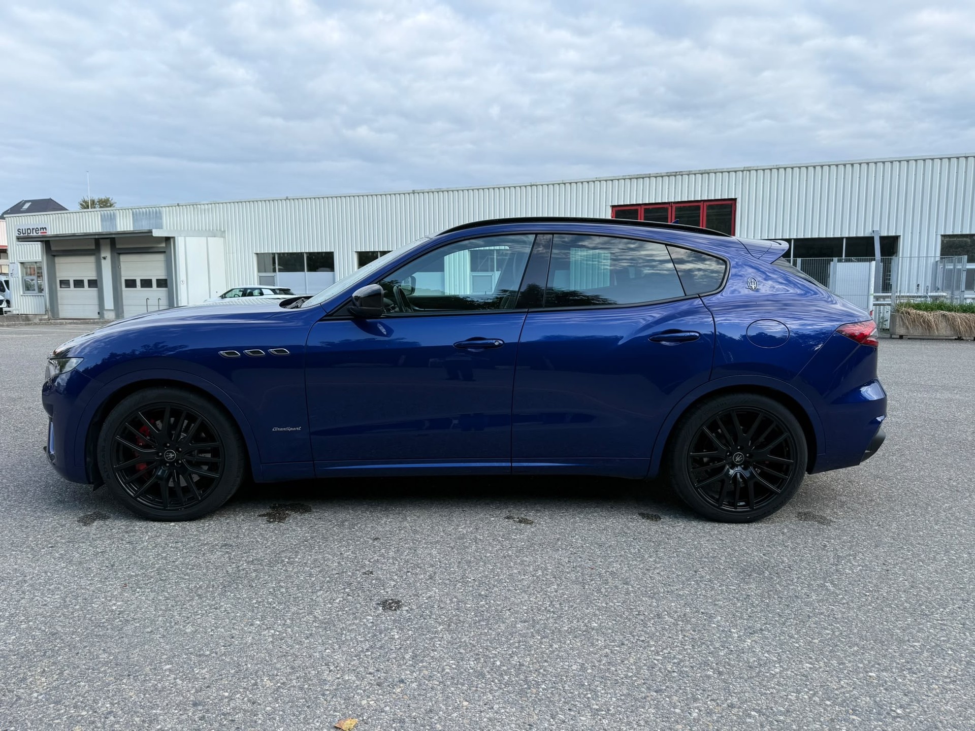 MASERATI Levante S 3.0V6 GranSport Automatica-image-1