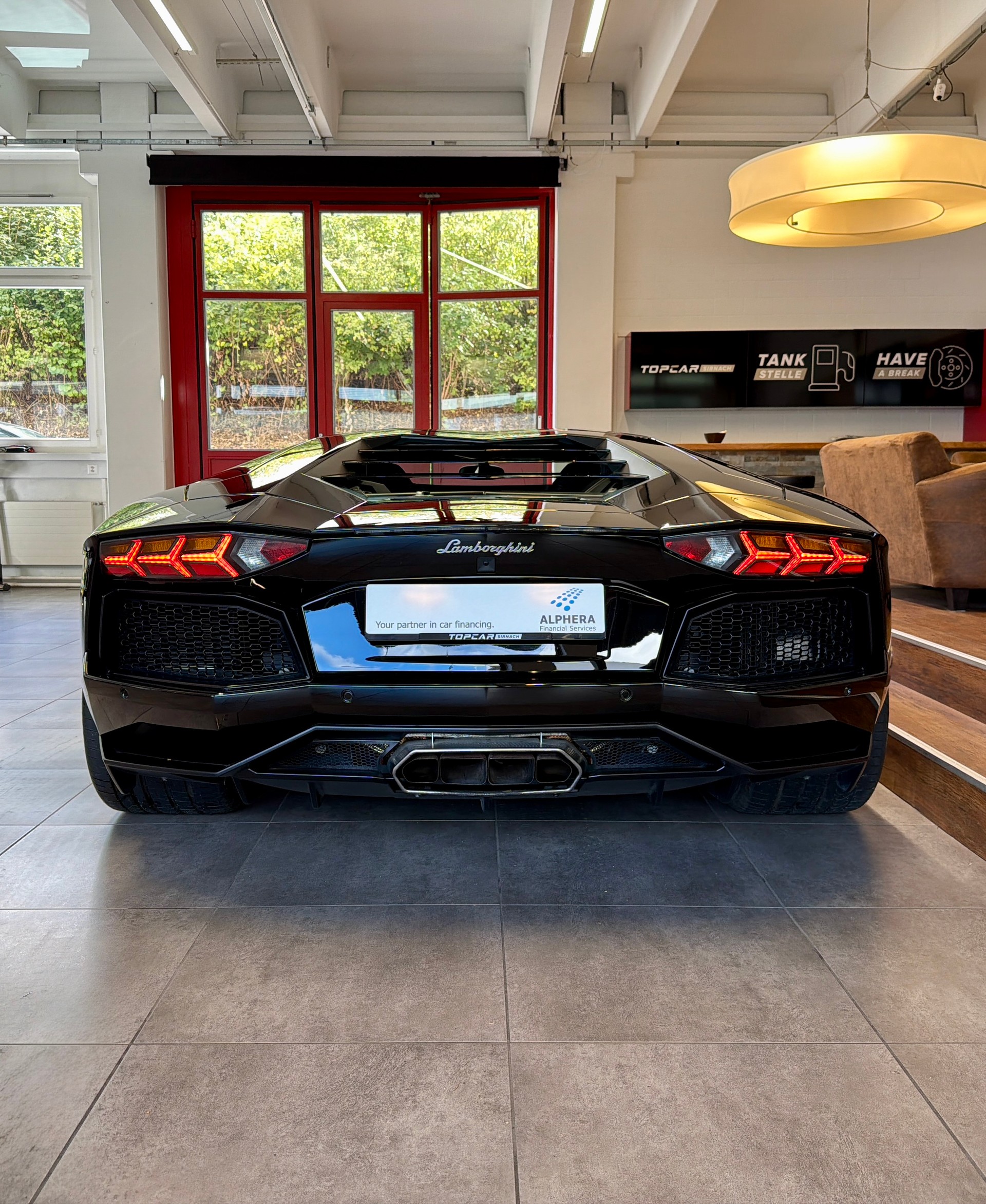LAMBORGHINI Aventador LP700-4 Coupé E-Gear-image-8
