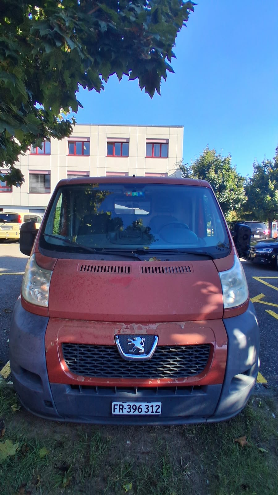 PEUGEOT 2.2 HDI 120-image-3
