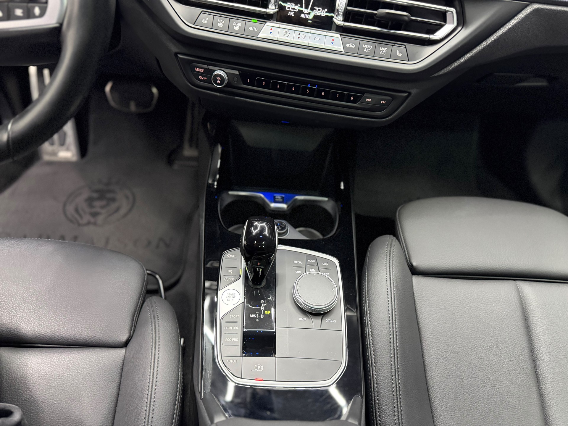 BMW M235i Gran Coupé xDrive M Sport Pro F44 | Panoramadach | Ambiente | Rückfahrkamera | 4x4 |-image-24