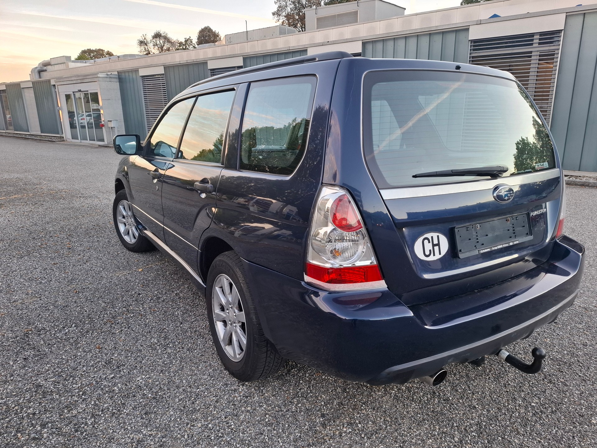 SUBARU Forester 2.0X Advantage-image-3