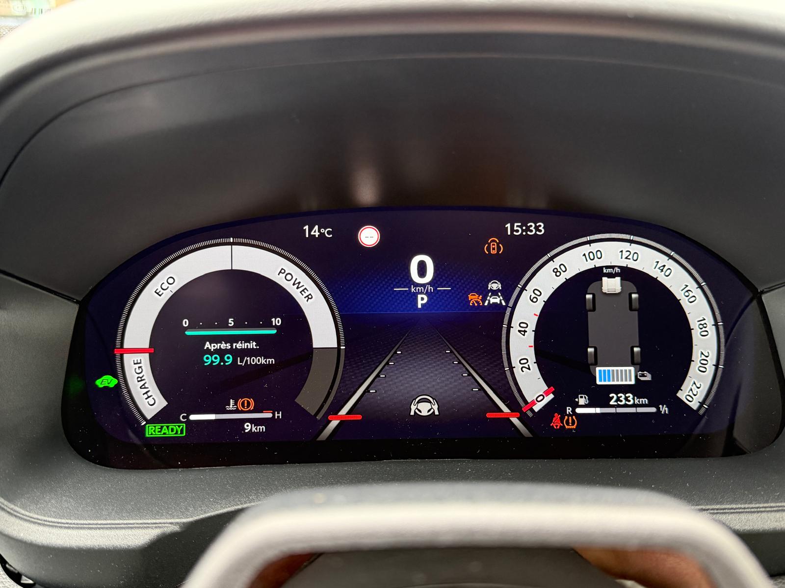 TOYOTA Yaris Cross 1.5 GR Sport e-CVT-image-17