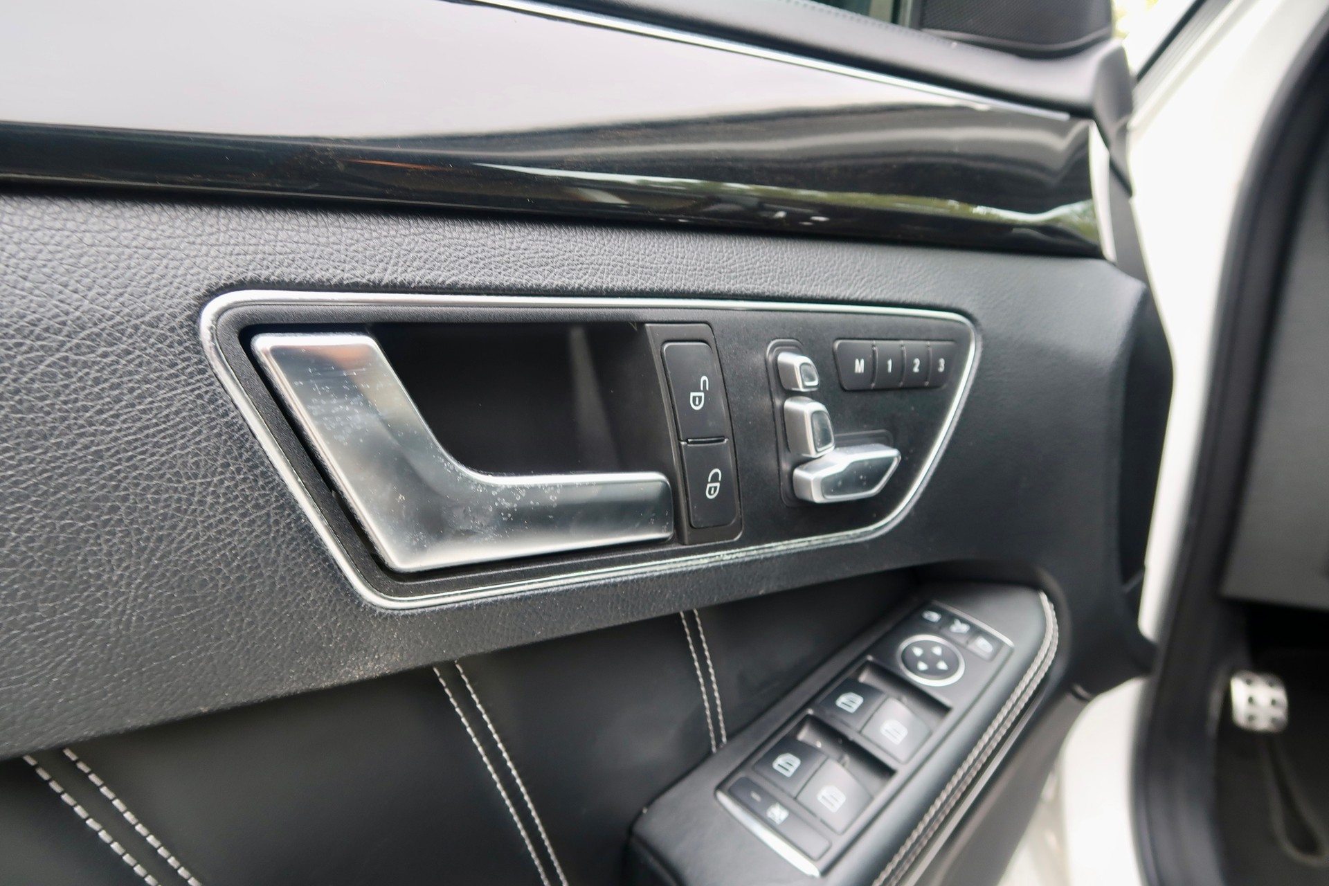 MERCEDES-BENZ E 63 AMG S 4Matic Speedshift ⭐⭐⭐-image-12