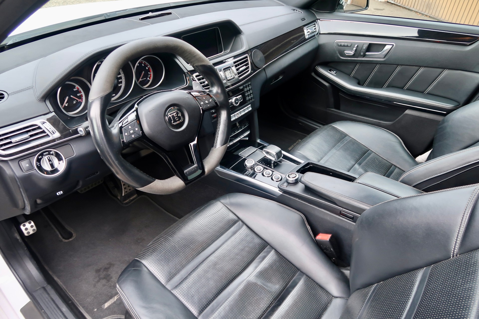 MERCEDES-BENZ E 63 AMG S 4Matic Speedshift ⭐⭐⭐-image-8