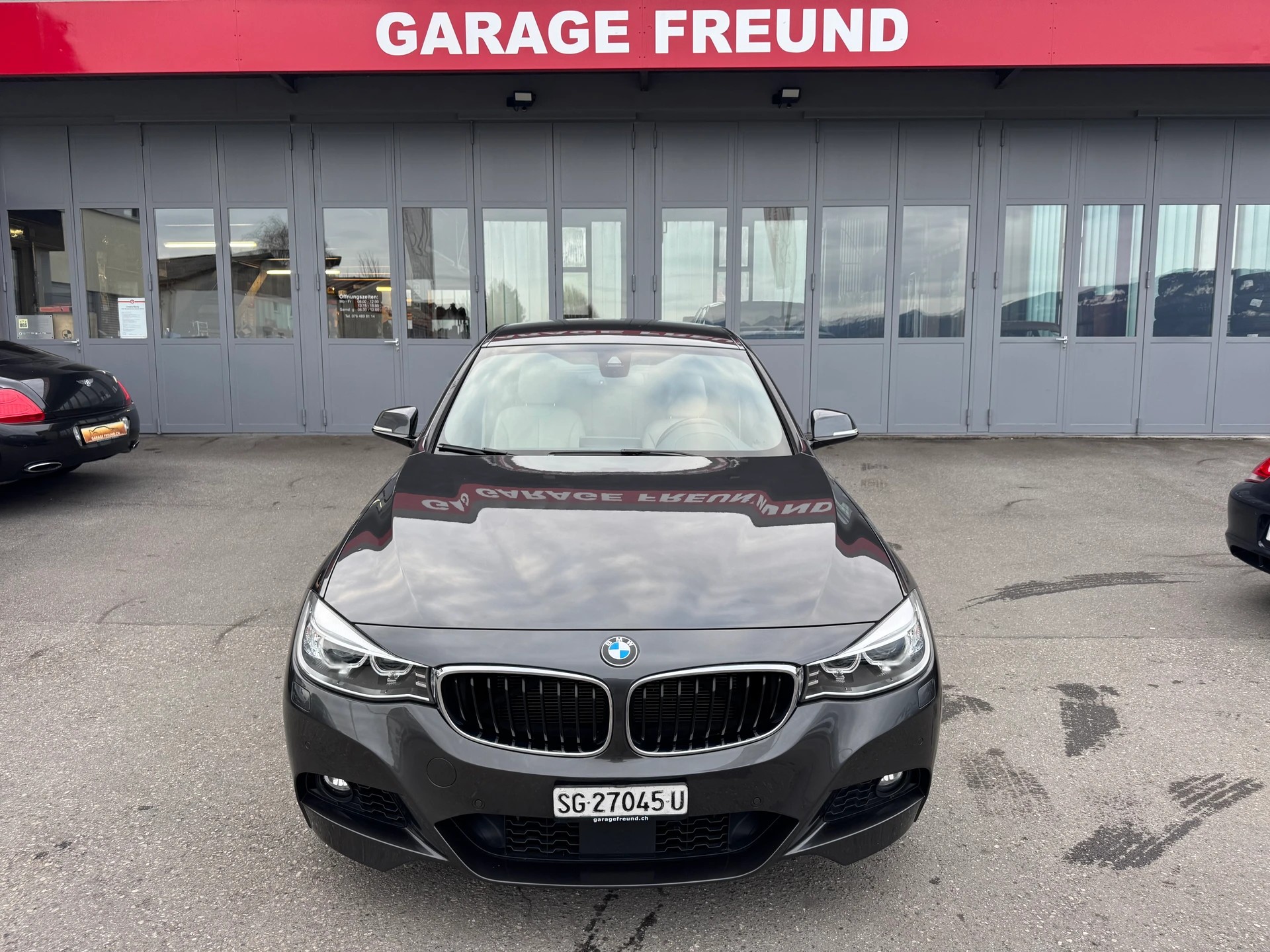 BMW 335i GT xDrive M Sport Line Steptronic-image-4