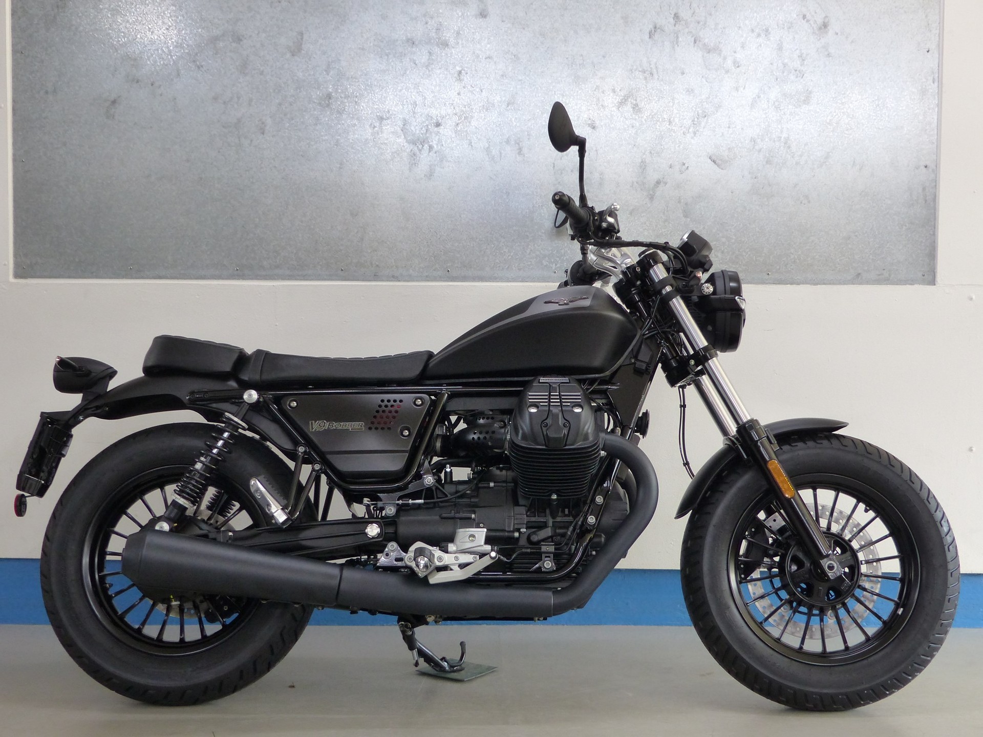 MOTO GUZZI V9 Bobber 850 ABS