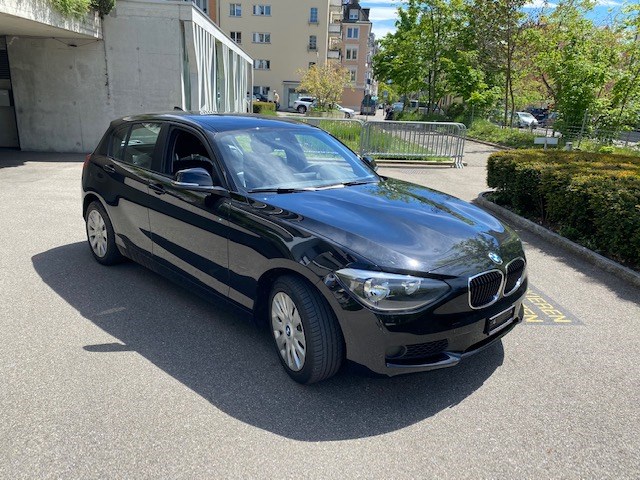 BMW 116 i-image-0