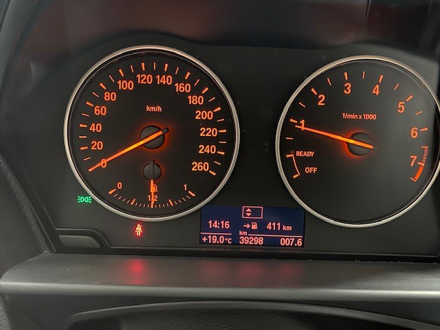 BMW 116 i-image-4