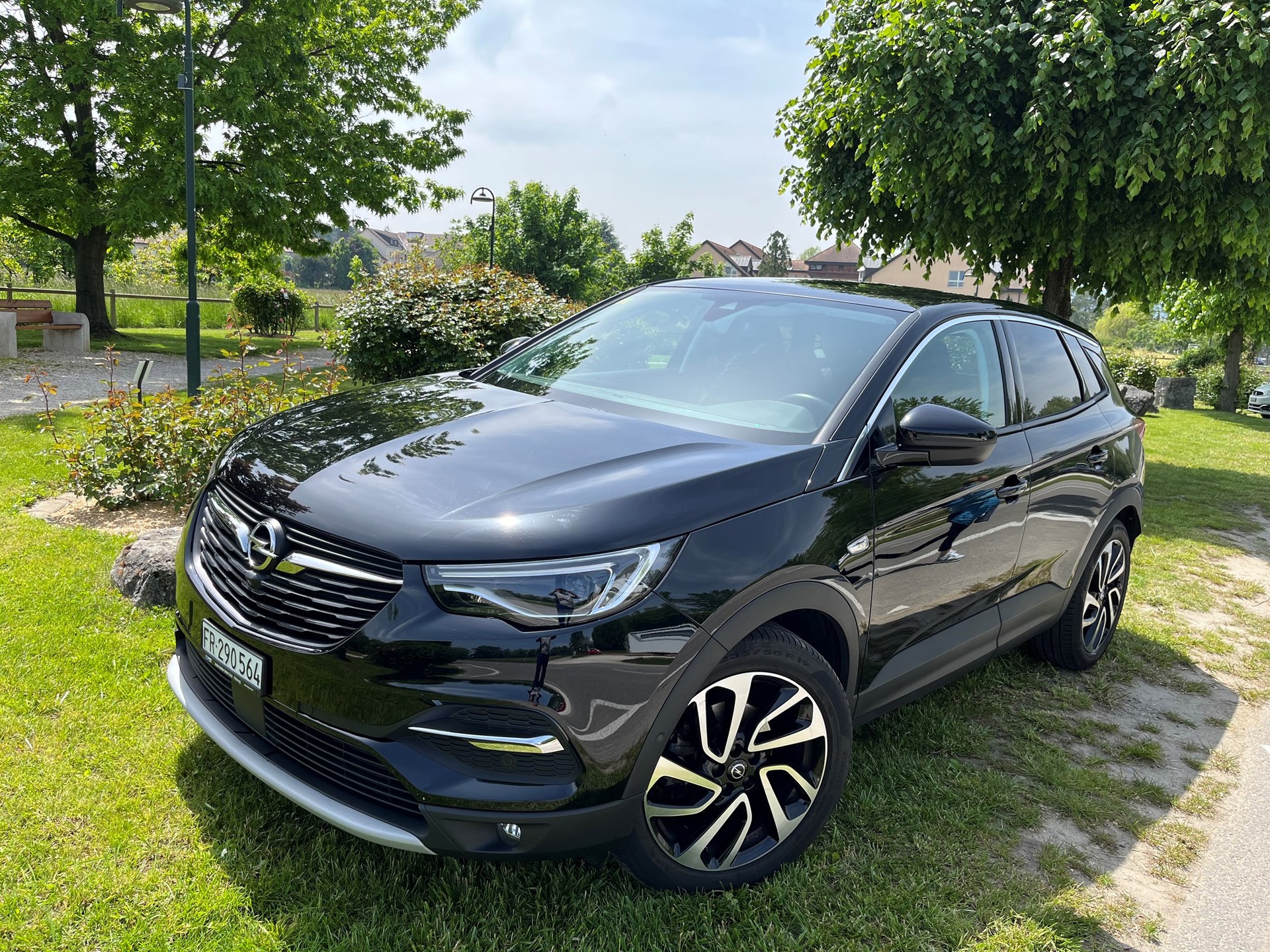 OPEL Grandland X 1.5CDTi Ultimate Automatik-image-0