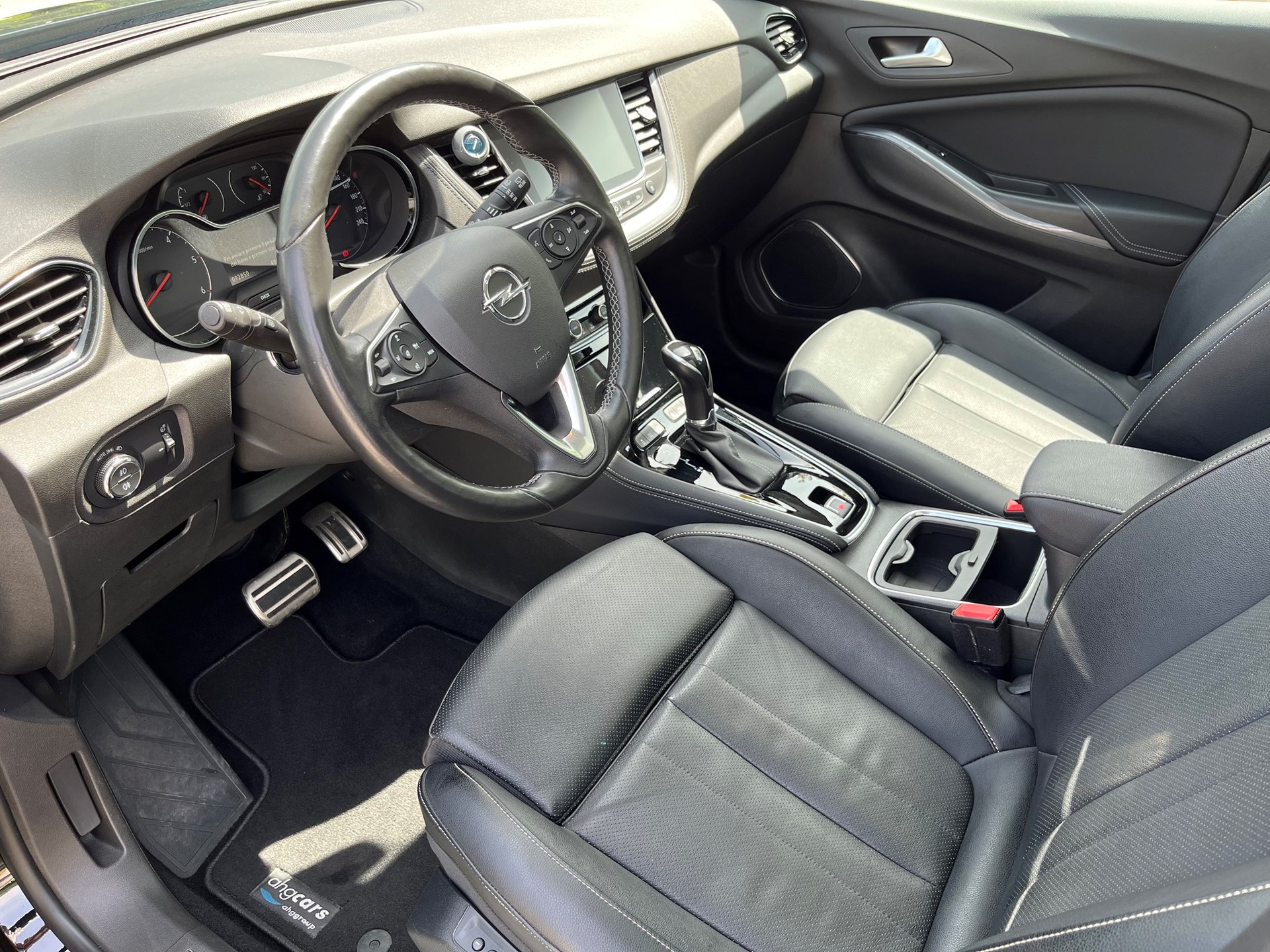 OPEL Grandland X 1.5CDTi Ultimate Automatik-image-6