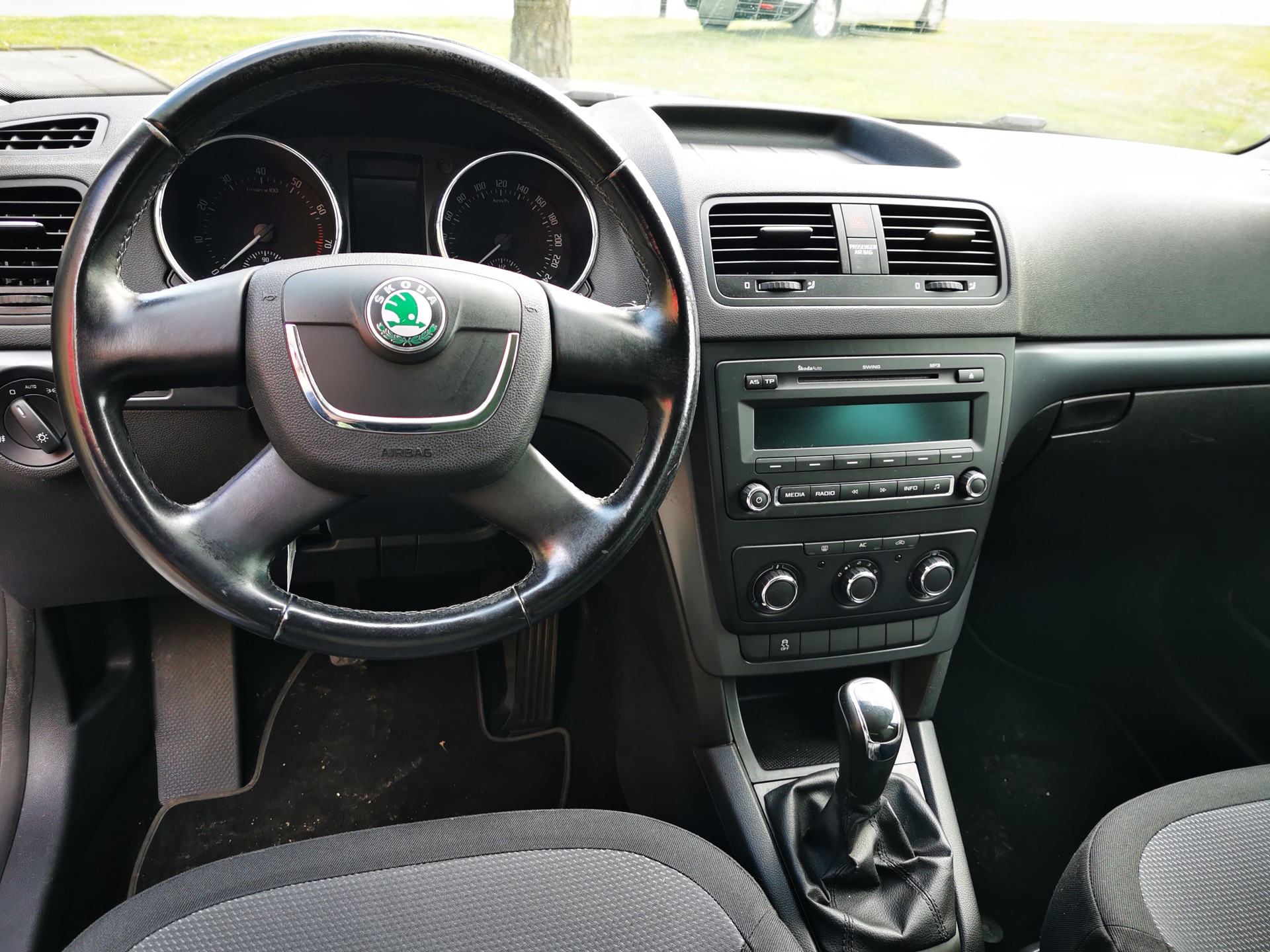 SKODA Yeti 1.2 TSI Clever-image-6