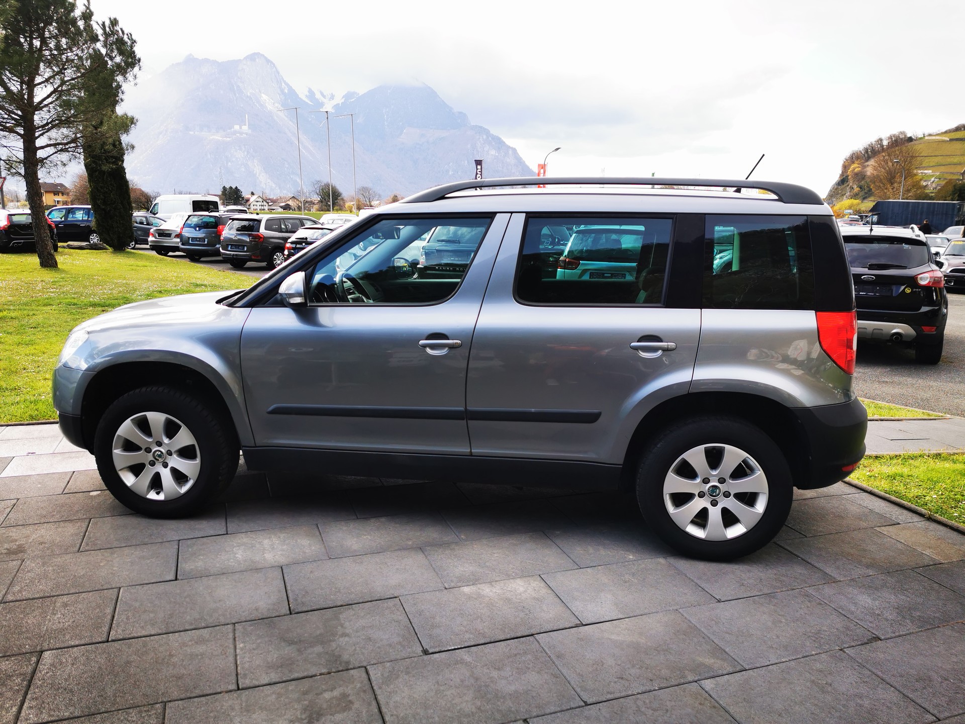 SKODA Yeti 1.2 TSI Clever-image-8