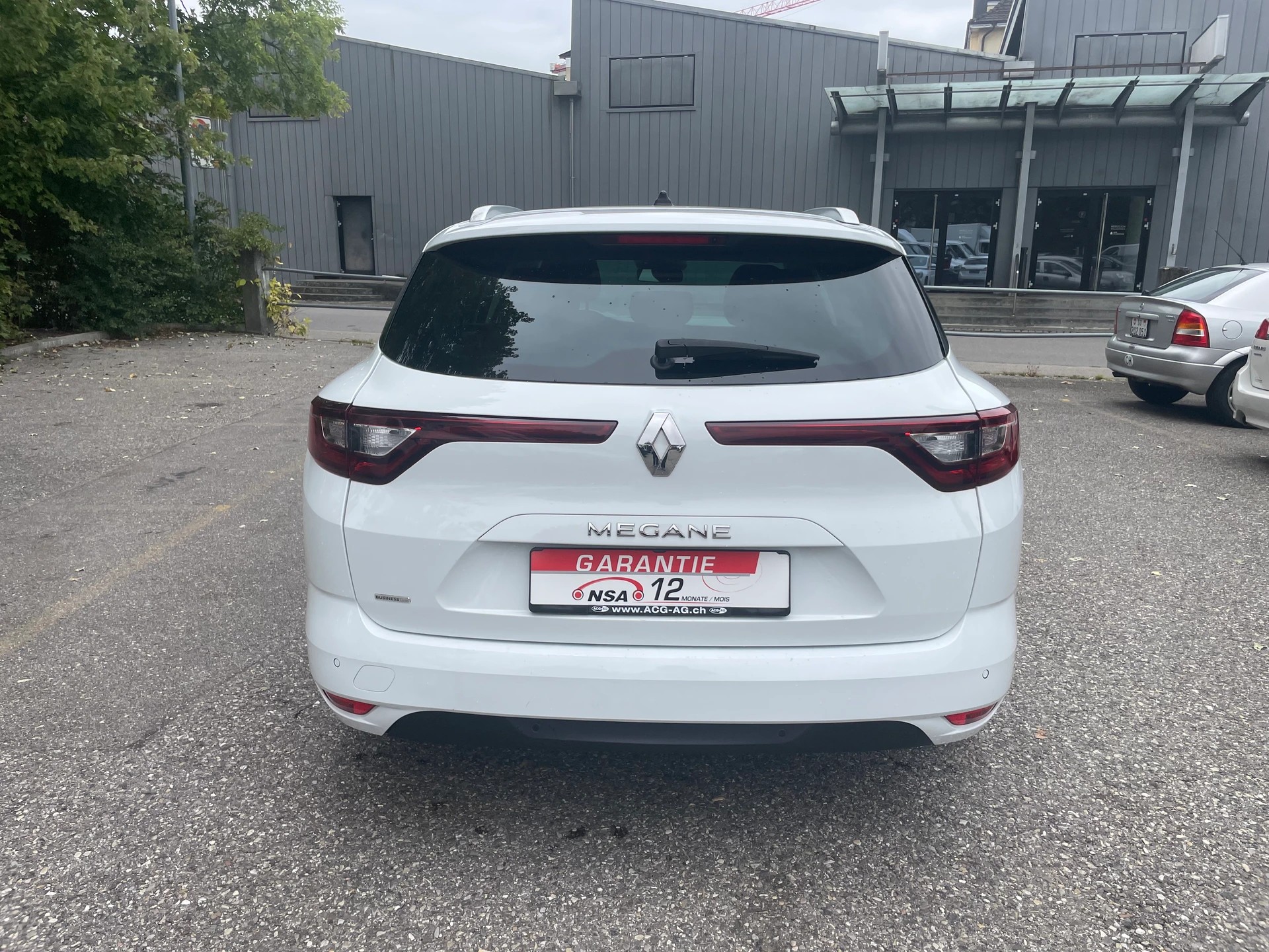 RENAULT Mégane Grandtour 1.5 dCi Business * Gr.Navi * Klima-auto * Tempomat * PDC H * Frisch Ab MFK-image-10
