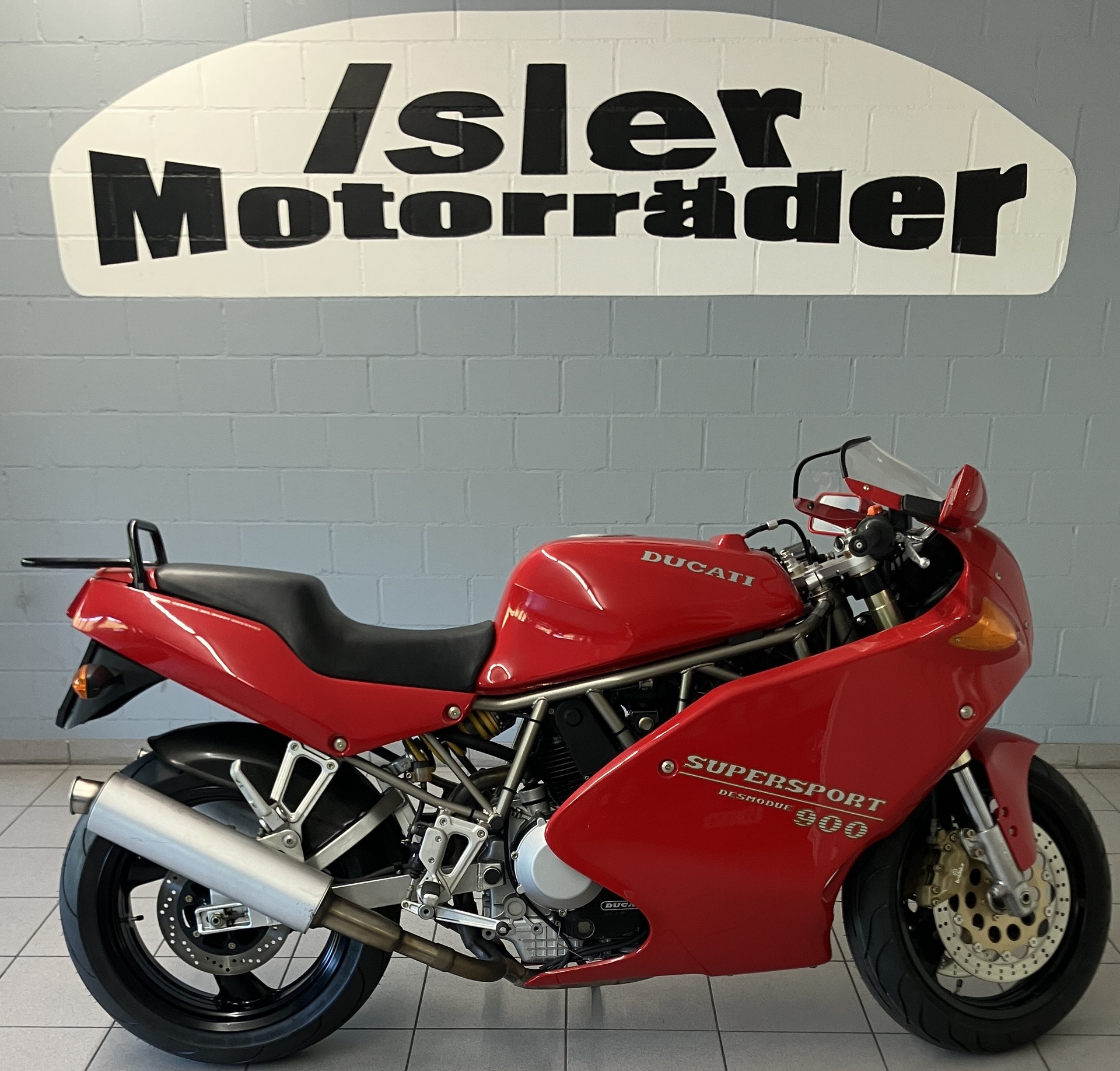 DUCATI 900SS-image-3