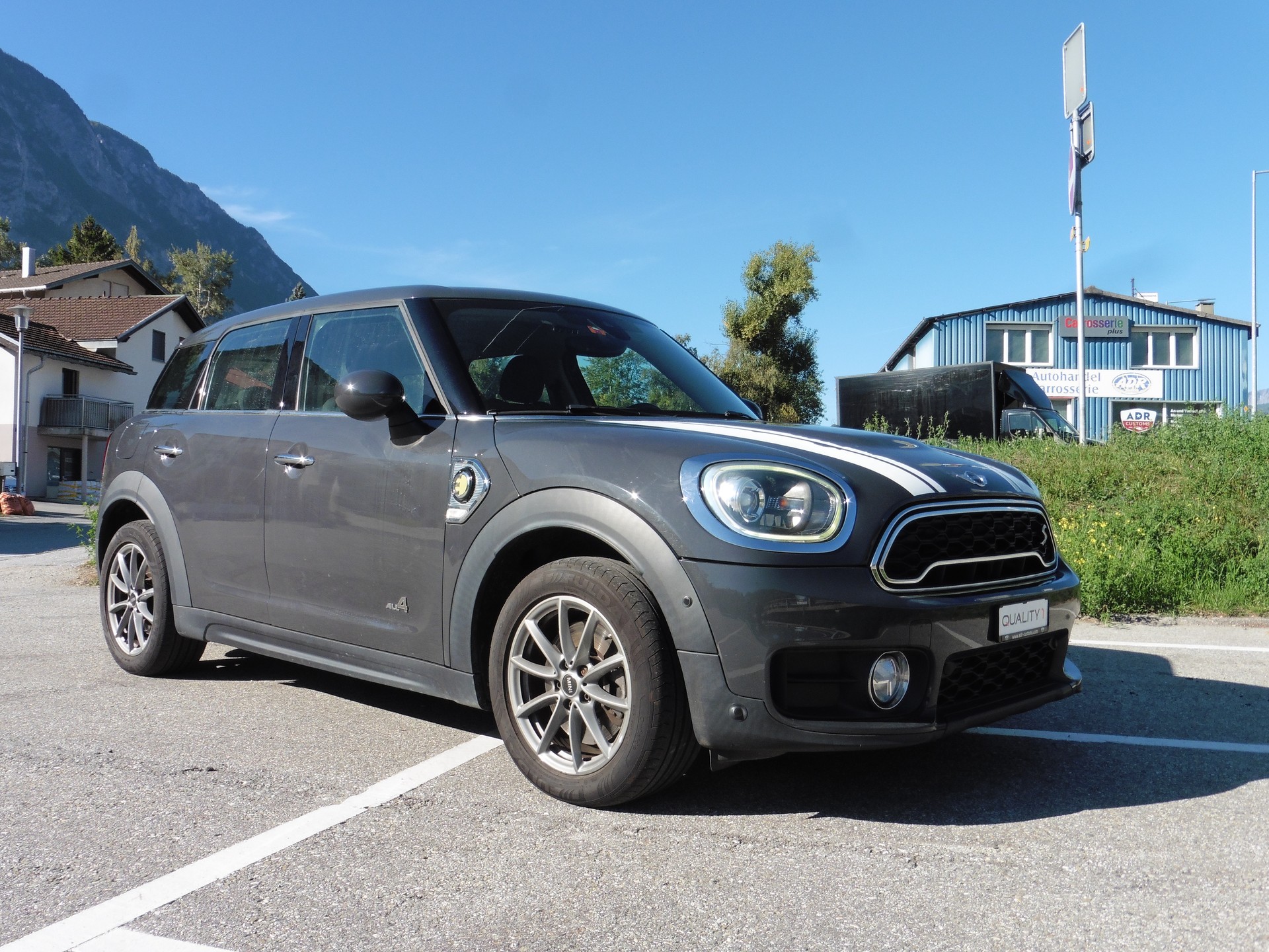 MINI Countryman Cooper S E ALL4 Steptronic-image-0