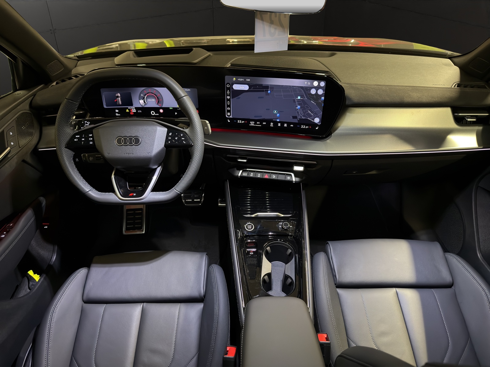 AUDI Q3 SUV 110 kW TFSI S tronic-image-11