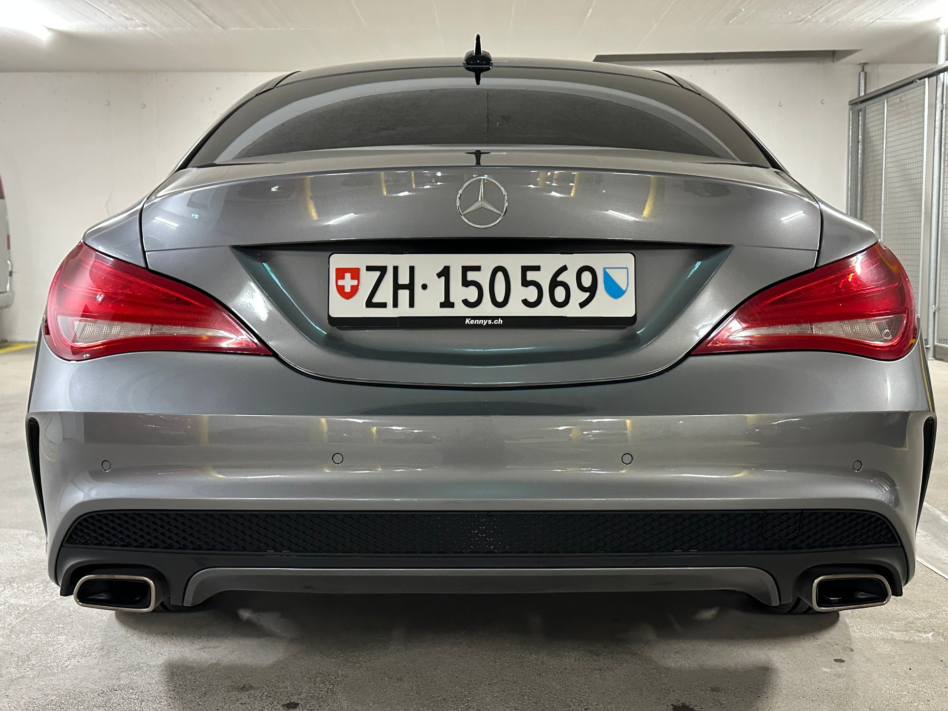 MERCEDES-BENZ CLA 180-image-2