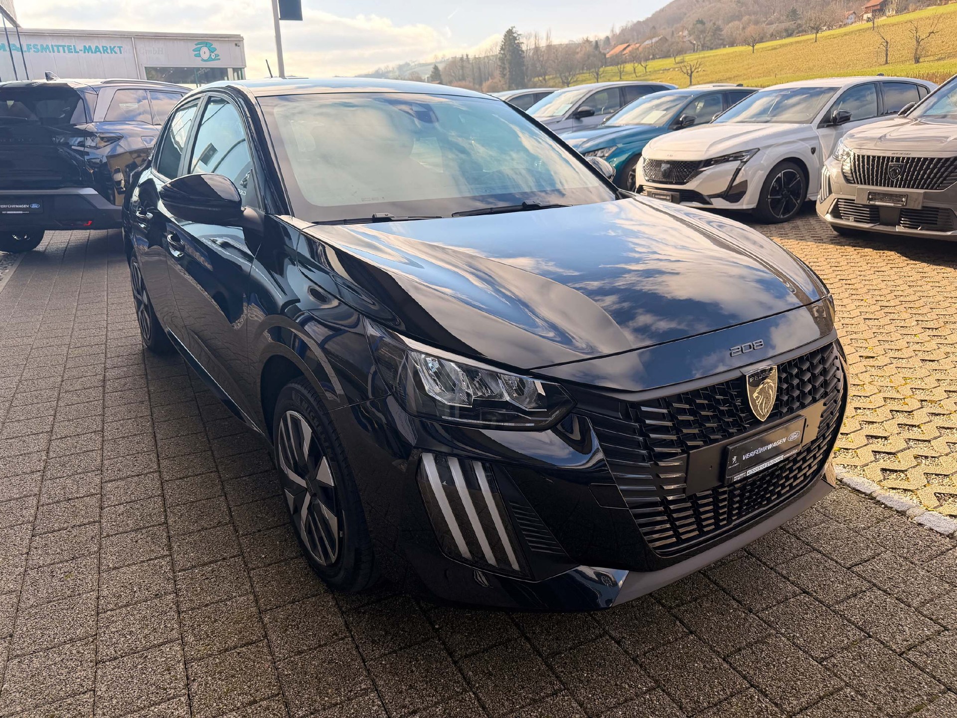 PEUGEOT 208 e-Style 5 Jahre Garantie I Wärmepumpe-image-3