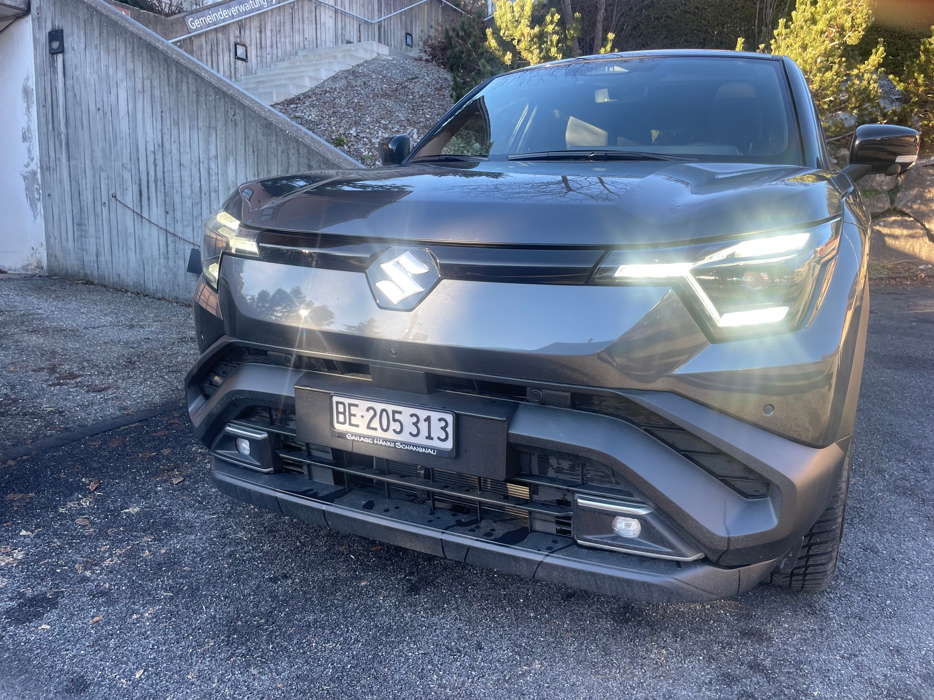 SUZUKI E-Vitara-image-13