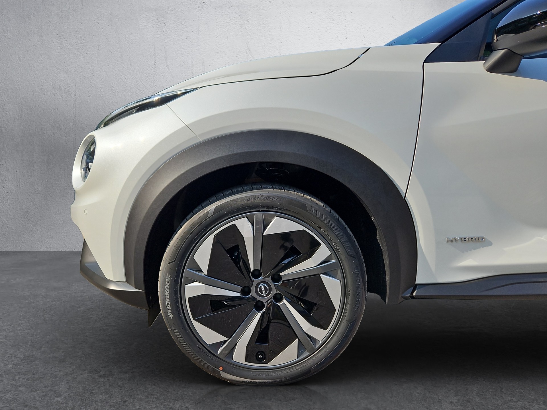 NISSAN Juke 1.6 FHEV Tekna-image-23