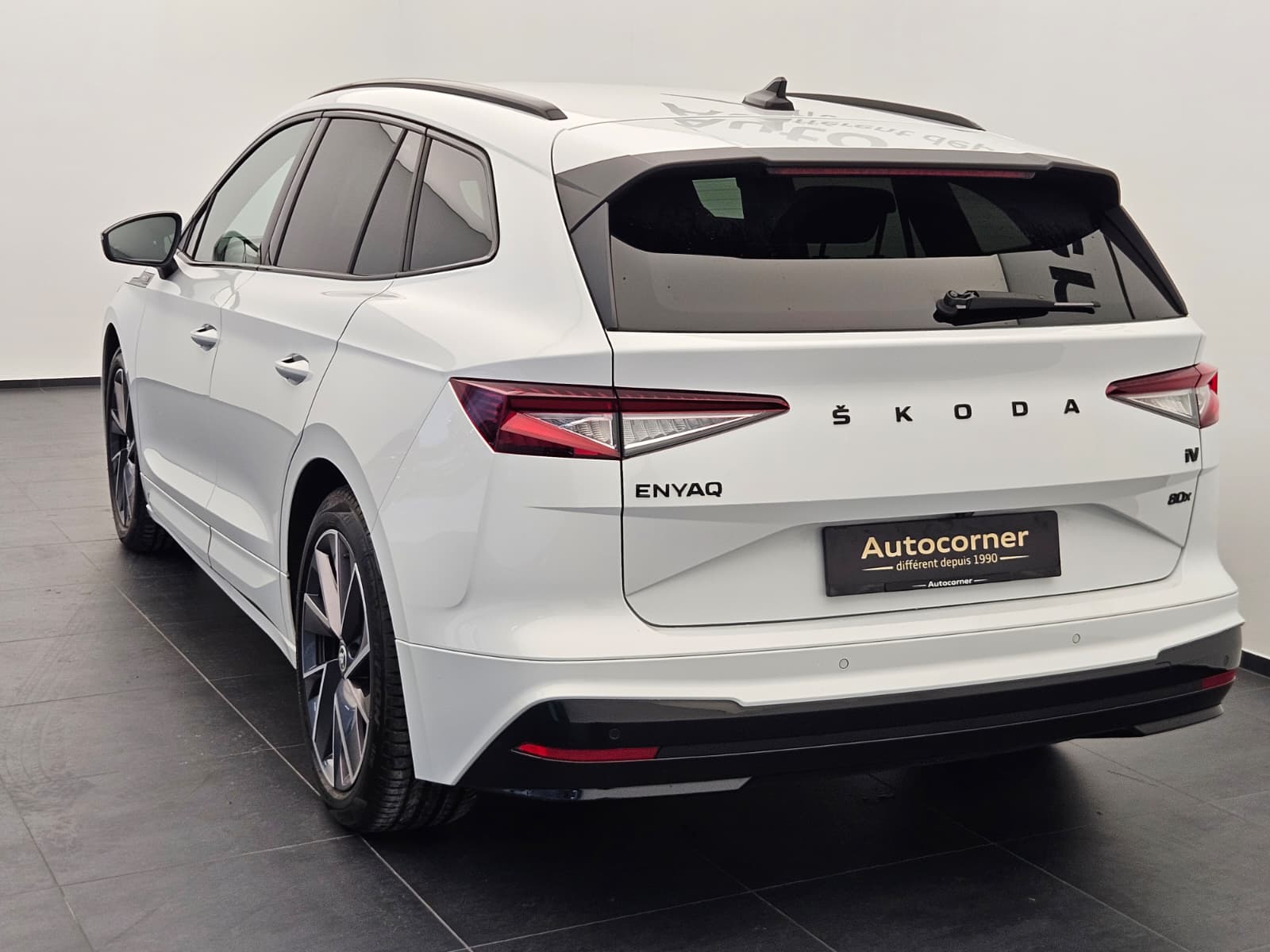 SKODA Enyaq iV 80x SportLine-image-9