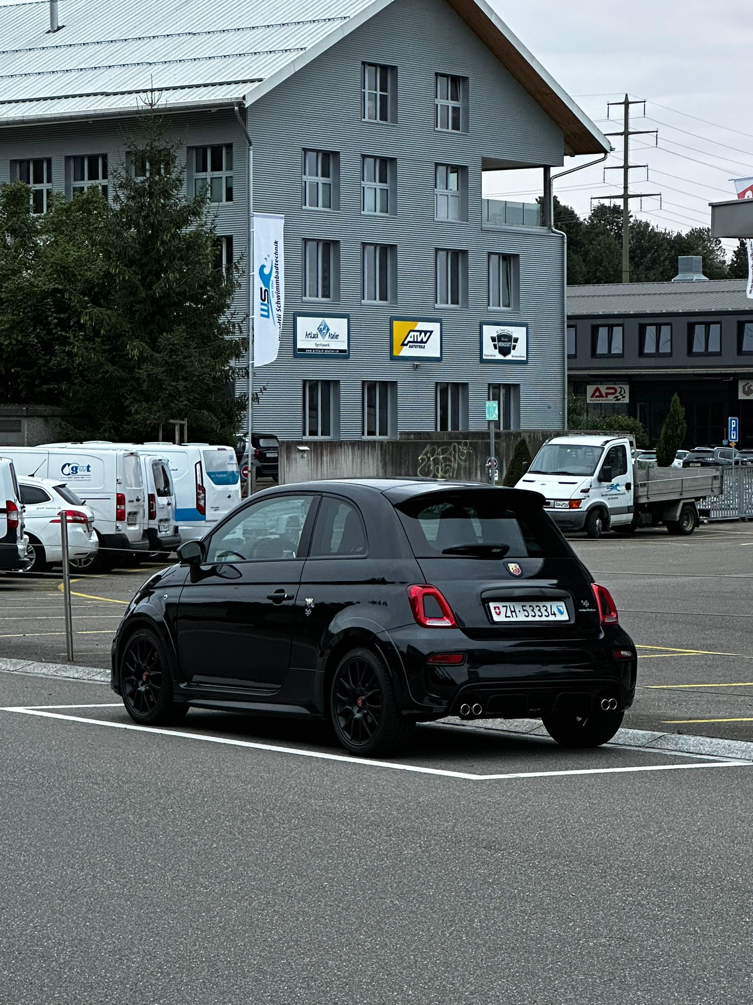 FIAT 595 1.4 16V Turbo Abarth Scorpion Legend Competizione 70th Anniversary-image-9