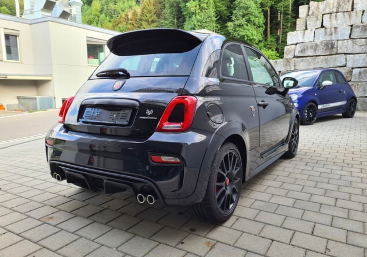 FIAT 595 1.4 16V Turbo Abarth Scorpion Legend Competizione 70th Anniversary-image-14