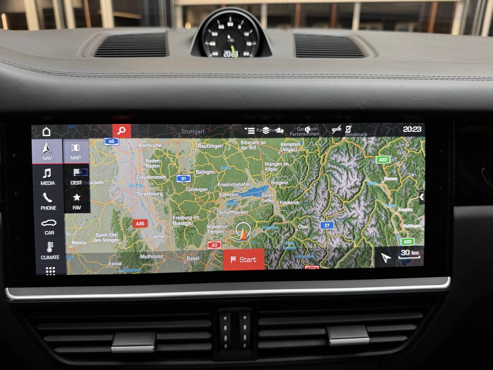 PORSCHE Cayenne Coupé 3.0 V6 E-Hybrid-image-25